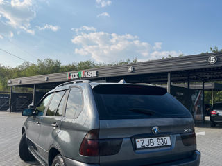 BMW X5 foto 2