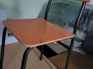 Срочно продается школьные столы и стулья б/у foto 1