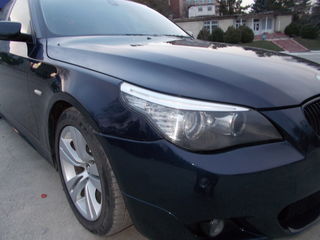 BMW 5 Series foto 2