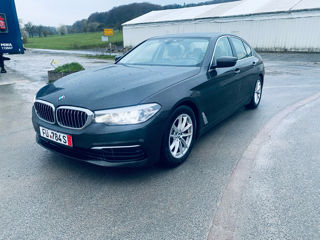 BMW 5 Series foto 9