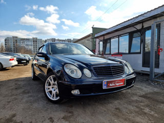 Mercedes E Class foto 1