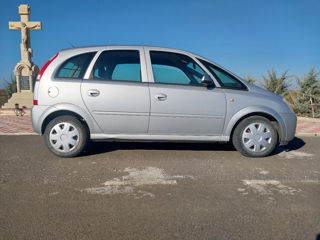 Opel Meriva foto 2