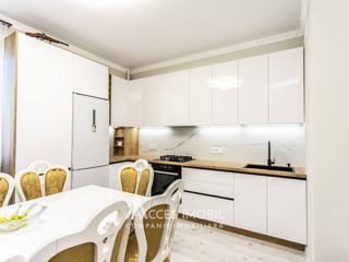 Apartament cu 1 cameră, 43 m², Buiucani, Chișinău foto 2