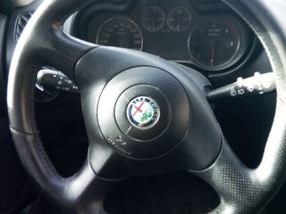 Alfa Romeo 147 foto 4