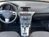 Opel Astra foto 9