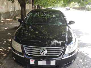 Volkswagen Phaeton foto 2