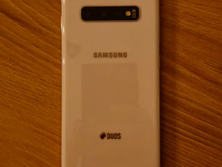 Vând Samsung S10+, 5500MDL, dual sim, 512GB, RAM 8GB foto 2