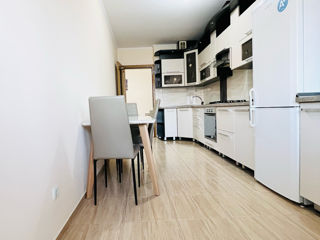 Apartament cu 2 camere, 80 m², Centru, Chișinău foto 3
