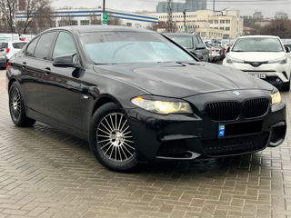 BMW 5 Series foto 5