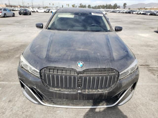 BMW 7 Series foto 2