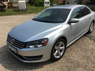 Volkswagen Passat foto 2