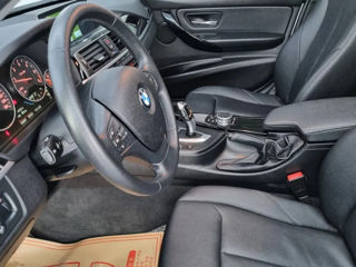 BMW 3 Series foto 13