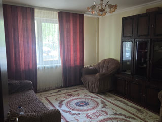 Ap. 3 cam., 70 м², 1/9 et.