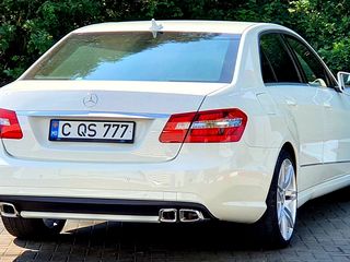 Mercedes E-Class foto 6