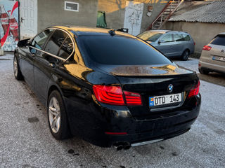 BMW 5 Series foto 8