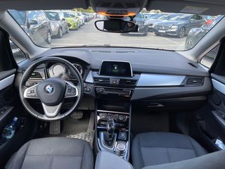 BMW 2 Series foto 8