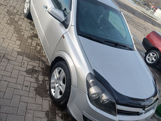 Opel Astra foto 2