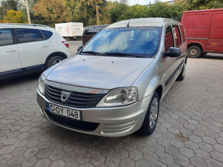 Dacia Logan foto 1