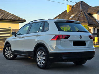 Volkswagen Tiguan foto 3