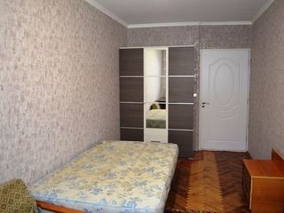 De vânzare apartament confortabil cu o suprafață de 60 mp, amplasat foarte reușit în sectorul Botani foto 6