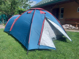 2слойная 3-4 местная  палатка на два входа, привезенная из Германии в хорошем состоянии. foto 2