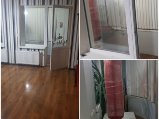 Apartament cu 2 camere, 74 m², Botanica, Chișinău foto 3