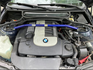 BMW 3 Series foto 6