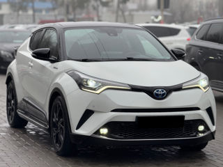 Toyota C-HR foto 4