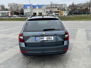 Skoda Octavia foto 6