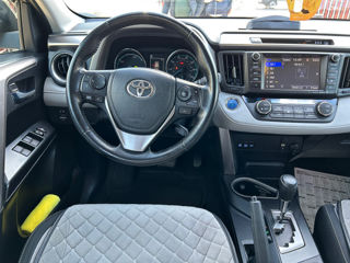 Toyota Rav 4 foto 8