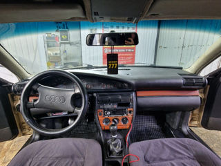 Audi 100 foto 4