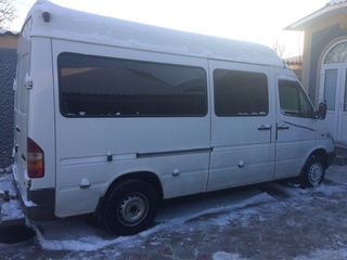 Mercedes sprinter foto 5