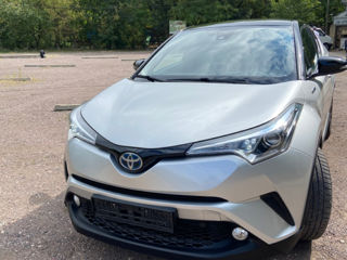 Toyota C-HR foto 5