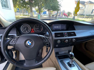 BMW 5 Series foto 6