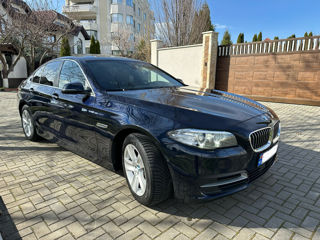 BMW 5 Series foto 2