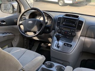 Piese Kia Carnival foto 5