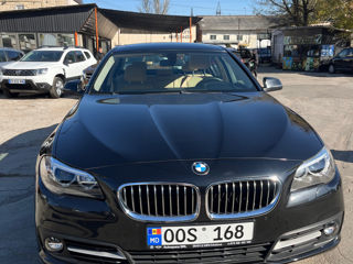 BMW 5 Series foto 2