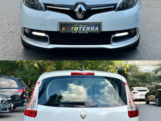 Renault Grand Scenic foto 2