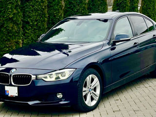 BMW 3 Series foto 2