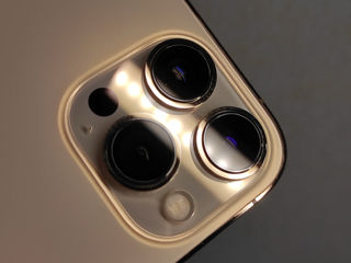 iPhone 13 Pro Max 256 gb (gold) foto 2