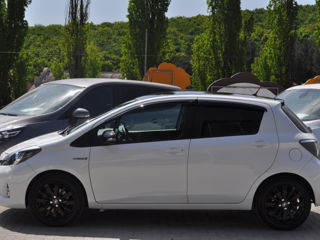 Toyota Yaris foto 4