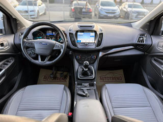 Ford Kuga foto 4