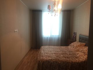 Apartament cu 2 odăi la prima linie perfect pentru spaţiu comercial, amplasare centrală! foto 3