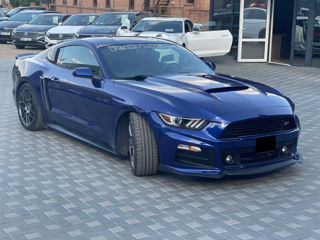 Ford Mustang foto 3