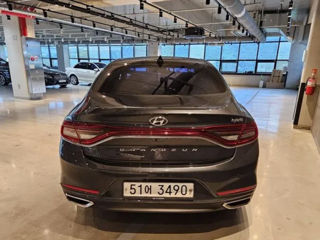 Hyundai Grandeur foto 2