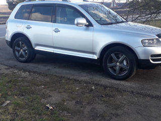 Volkswagen Touareg foto 3