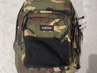 Рюкзак eastpak pinnacle 38 l