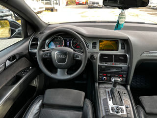 Audi Q7 foto 9