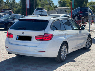 BMW 3 Series foto 4