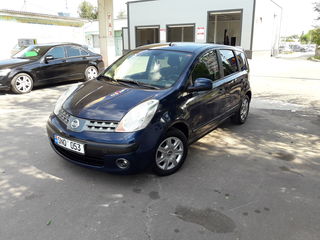 Nissan Note foto 1